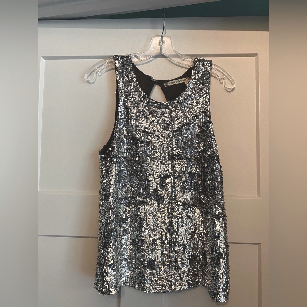 NEVER WORN CHELSEA & VIOLET SEQUIN TANK TOP SIZE M